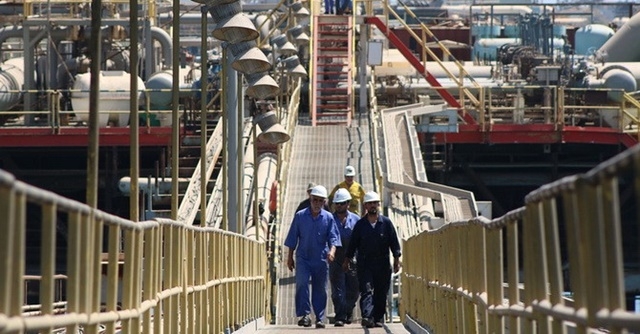 Cả giá dầu Brent và dầu WTI đều có ngày sụt giảm mạnh nhất tính theo giá trị USD và tính theo phần trăm lớn nhất tính từ đầu năm 2019 (Ảnh Internet)