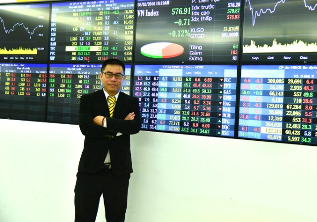 Ông Phan Dũng Khánh