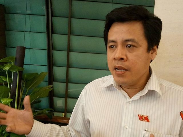 Đại biểu Trần Anh Tuấn, (đoàn TP. Hồ Chí Minh)