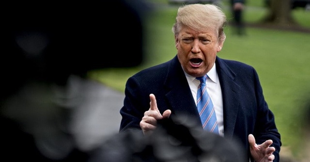 Tâm lý thị trường trở nên vô cùng căng thẳng sau khi Tổng thống Mỹ Donald Trump bất ngờ dọa đánh thuế cao hơn với hàng nhập khẩu từ Mexico (Ảnh Internet)