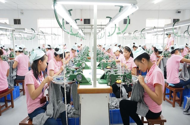 Hơn 7.000 lao động chưa được đóng, đóng thiếu thời gian phải tham gia BHXH (Ảnh: Internet)