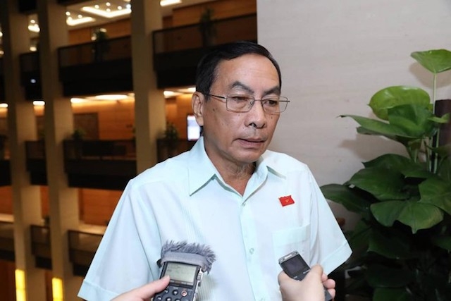 Đại biểu Phạm Văn Hoà