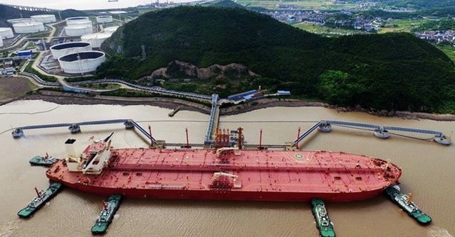 Giá dầu giảm sâu khi nhu cầu yếu đi (Ảnh Internet)