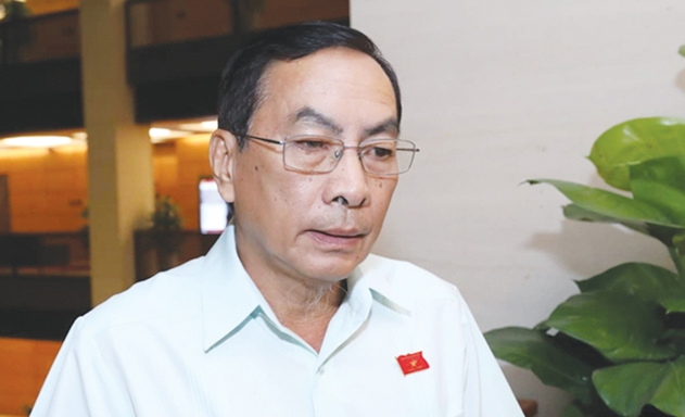 Đại biểu Phạm Văn Hòa