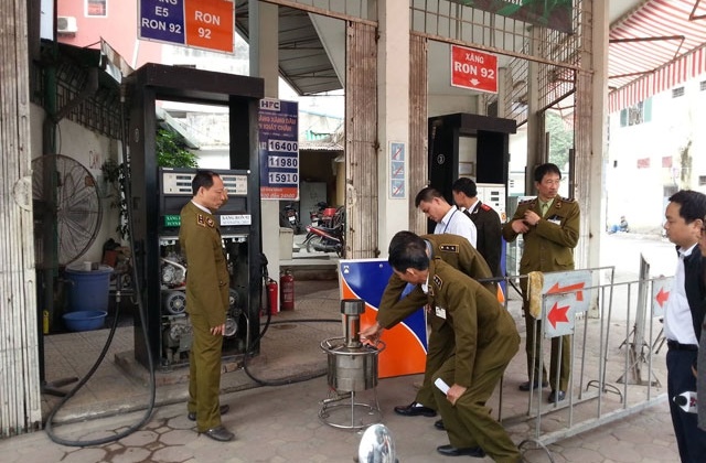 Tổng rà soát các doanh nghiệp kinh doanh xăng dầu (Ảnh Internet)
