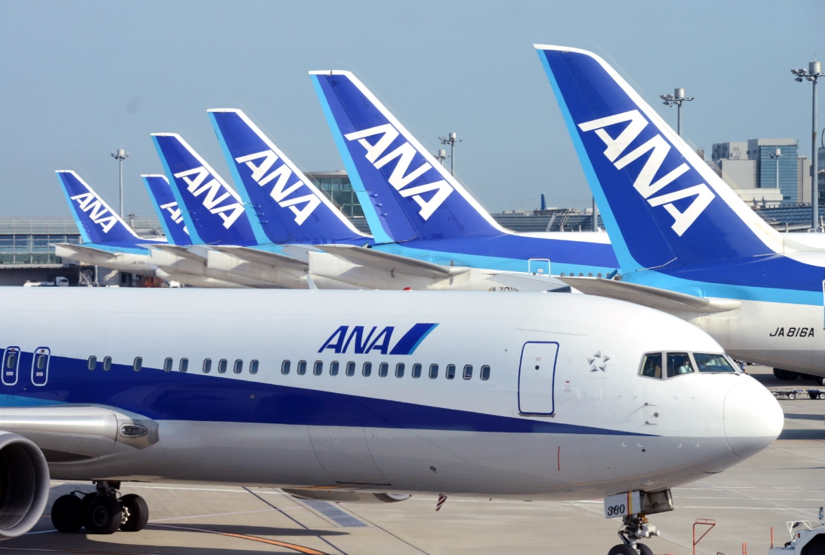 3. ANA All Nippon Airways Xếp hạng năm 2018: thứ 3 ANA All Nippon Airways đã giành được giải thưởng dịch vụ sân bay tốt nhất thế giới, kinh doanh dịch vụ ăn uống tốt nhất trên thế giới, hạng thương gia tốt nhất ở châu Á và nhân viên hàng không tốt nhất tại Nhật Bản trong năm nay. Photo: AP