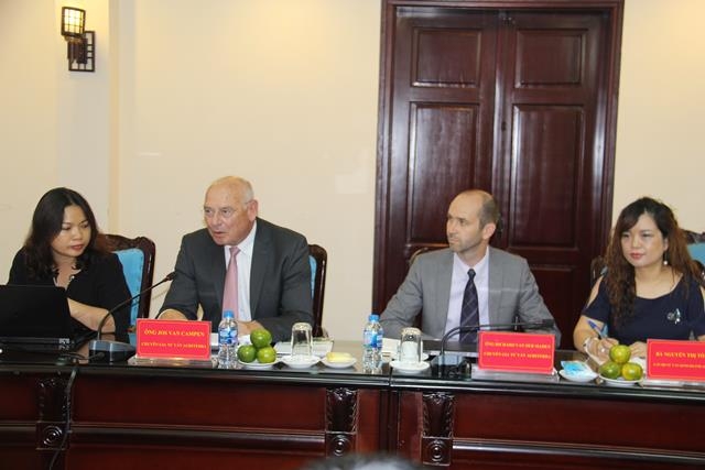 Đoàn chuyên gia tổ chức hỗ trợ phát triển nông nghiệp Hà Lan (Agriterra) tại cuộc làm việc