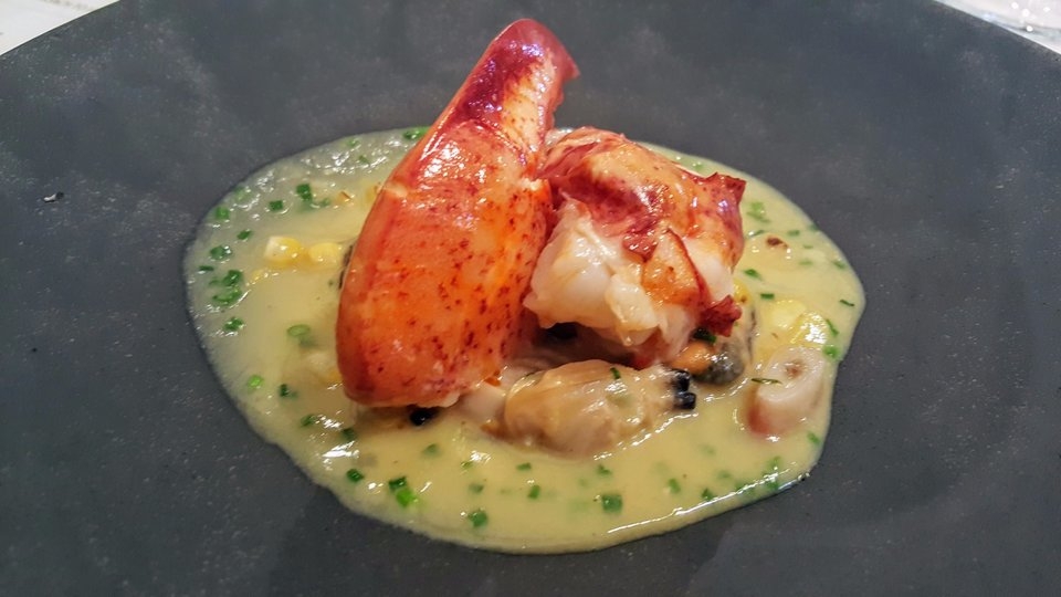 28. Nhà hàng Blue Hill ở Stone Barns (Pocantico Hills, New York)