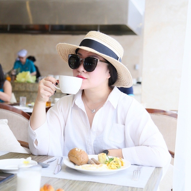 Cảm giác bình yên khi bắt đầu ngày mới ở FLC Sầm Sơn với một tách trà sáng