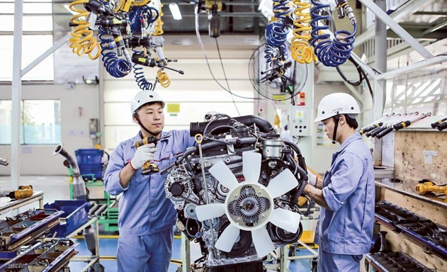 Tăng trưởng kinh tế vượt thách thức