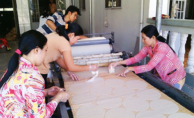 ​Quy trình sản xuất bánh phồng Sơn Đốc đã được cơ giới hóa