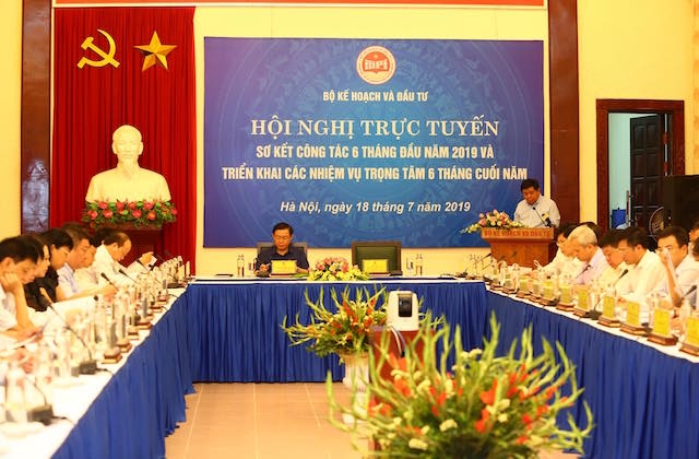 Phó Thủ tướng Vương Đình Huệ tham dự hội nghị