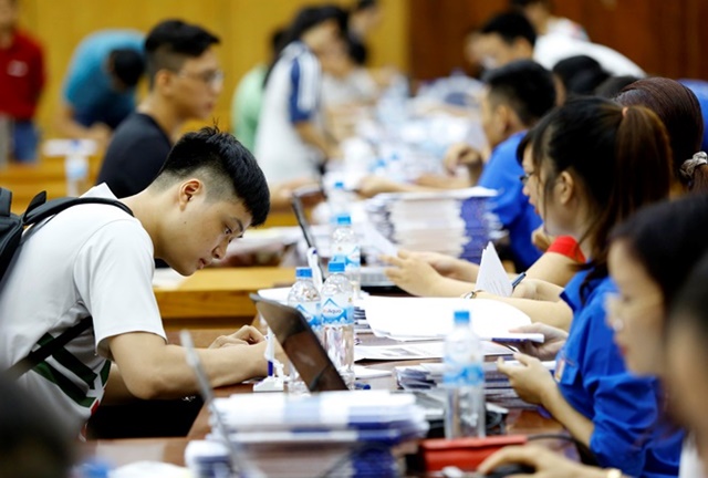 Rối mù tuyển sinh năm 2019 vì các kênh xét tuyển (Ảnh Internet)