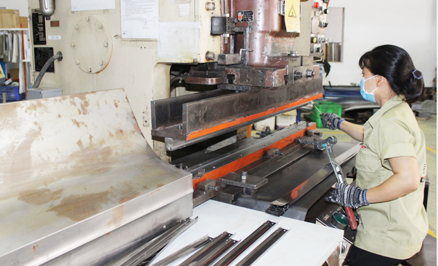 Công nghệ cũ kỹ khiến DN nhỏ khó vào chuỗi cung ứng