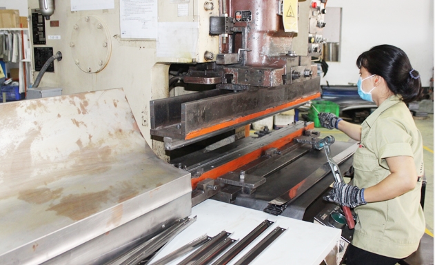 Công nghệ cũ kỹ khiến DN nhỏ khó vào chuỗi cung ứng