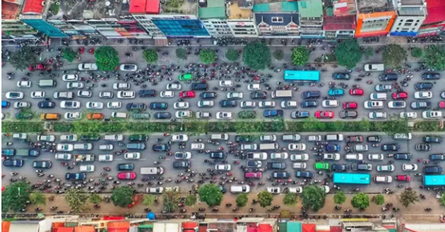 Hà Nội xem xét thu phí phương tiện vào nội đô (Ảnh Internet)