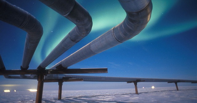 Phiên giao dịch ngày thứ Sáu, giá dầu biến động nhiều lần giữa tăng và giảm (Ảnh Internet)