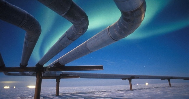 Phiên giao dịch ngày thứ Sáu, giá dầu biến động nhiều lần giữa tăng và giảm (Ảnh Internet)