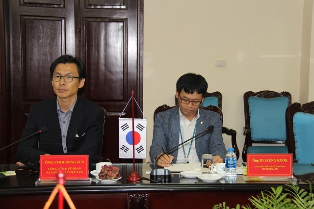 Ông Choi Bong Sun - Công sứ Đại sứ quán Hàn Quốc tại Việt Nam phát biểu tại buổi làm việc