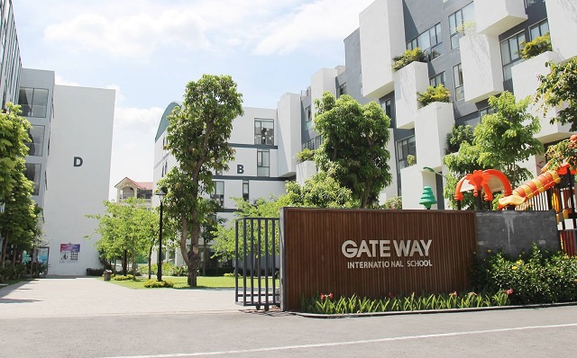 Trường Gateway nhận trách nhiệm về vụ học sinh lớp 1 tử vong trên xe đưa đón (Ảnh Internet)