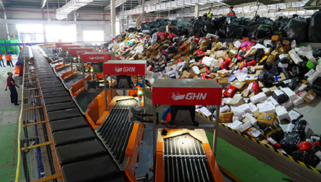 Hệ thống phân loại hàng tự động mới của GHN