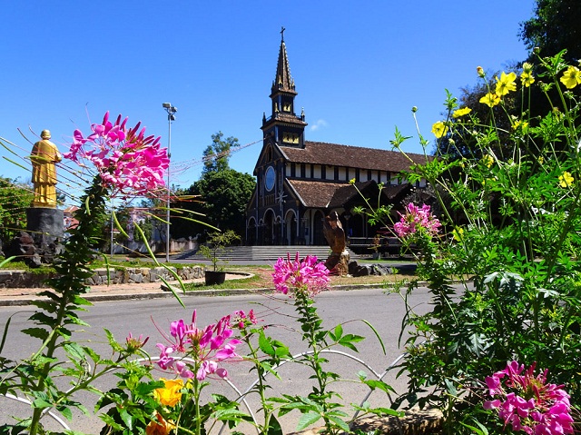 Đô thị trẻ Kon Tum