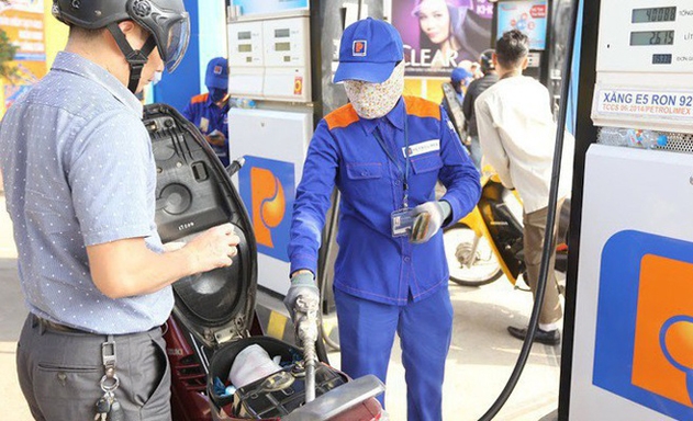 Vai trò của Quỹ bình ổn giá xăng dầu vẫn gây nhiều tranh cãi