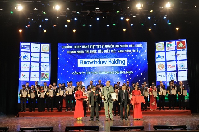 Eurowindow Holding lọt Top 10 thương hiệu Vàng Việt Nam năm 2019