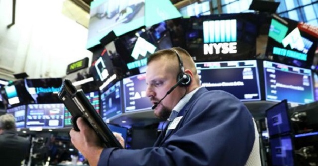 Phiên ngày thứ Hai, chứng khoán Mỹ tăng điểm sau các bình luận mới từ Tổng thống Donald Trump và các quan chức khác hé mở triển vọng về các cuộc đàm phán thương mại (Ảnh Internet)