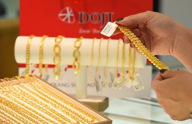 Giá vàng SJC tăng thêm 100.000 đồng/lượng (Ảnh Internet)