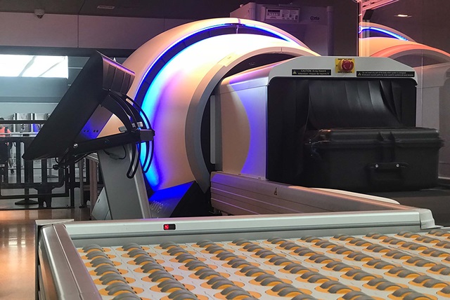 Các sân bay chính tại Anh sẽ lắp máy quét 3D soi hành lý (Ảnh Internet)