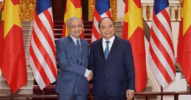 Thủ tướng Nguyễn Xuân Phúc và Thủ tướng Malaysia Mahathir Mohamad