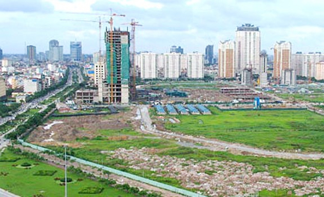 Nhiều dự án BĐS chậm triển khai do vướng đất công xen kẹt