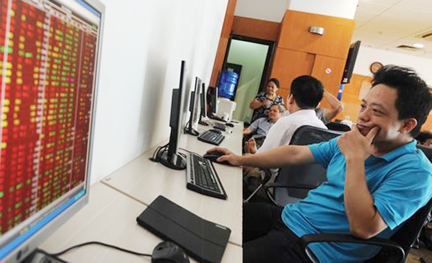 Dòng tiền yếu khiến thị trường khó bứt phá