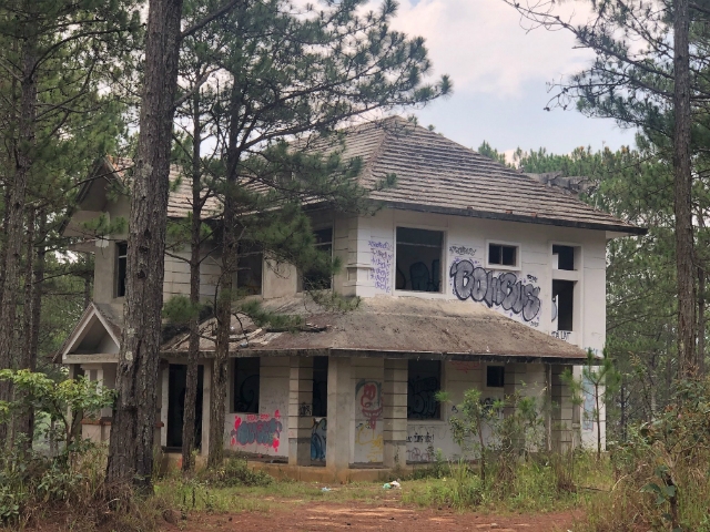 Nhều công trình vi phạm trật tự xây dựng (Ảnh Internet)