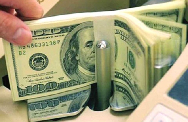 Tỷ giá USD đã vượt mốc 23.300 đồng (Ảnh: Internet)