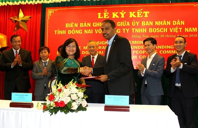 Lễ ký kết hợp tác đào tạo phát triển nhân lực giữa Bosch và UBND tỉnh Đồng Nai