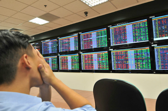 Cổ phiếu FTM giảm sàn 30 phiên liên tiếp gây thiệt hại cho nhiều nhà đầu tư