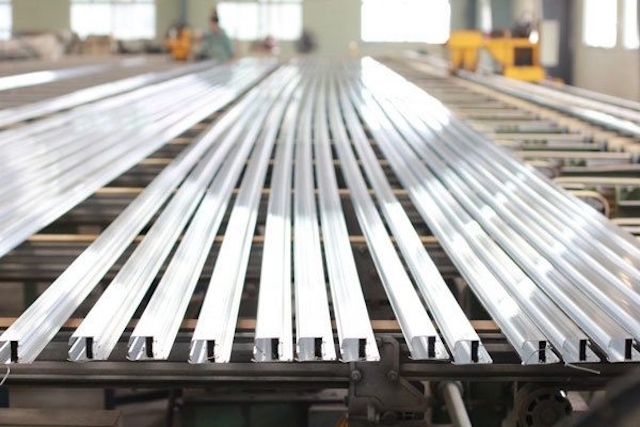 Áp thuế chống bán phá giá tới 35,58% với sản phẩm nhôm Trung Quốc (Ảnh: Internet)