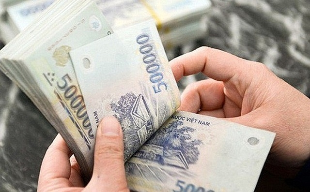 Trong phiên đấu thầu trái phiếu chính phủ bảo lãnh do Ngân hàng Chính sách Xã hội phát hành ngày 30/9 đã huy động được thêm 879,8 tỷ đồng.(Ảnh Internet)