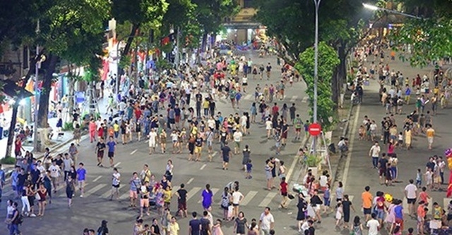 Hà Nội dự kiến mở rộng phố đi bộ quanh Hồ Gươm (Ảnh Internet)