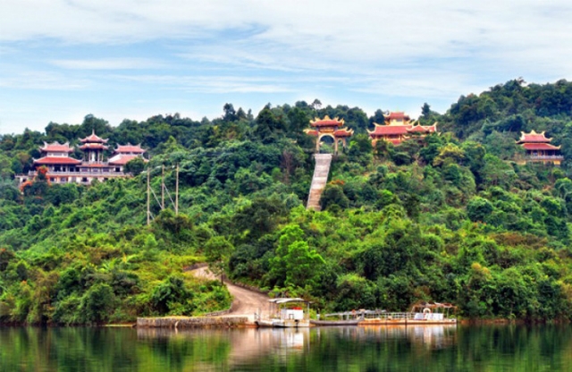 Chính phủ chưa xem xét dự án tâm linh hơn 3.000 tỷ đồng tại tỉnh Hoà Bình (Ảnh minh hoạ: Internet)