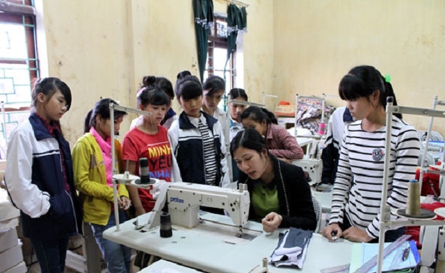 Nghề may là một trong những ngành nghề được Thái Nguyên quan tâm đào tạo