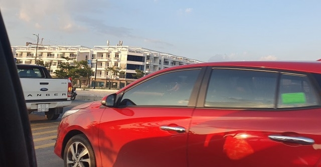 TP.HCM thu 20 triệu đồng khi cấp biển số ô tô (Ảnh Internet)