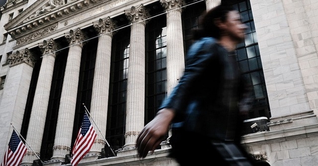 Căng thẳng thương mại leo thang, chứng khoán Mỹ giảm điểm sâu (Ảnh Internet)