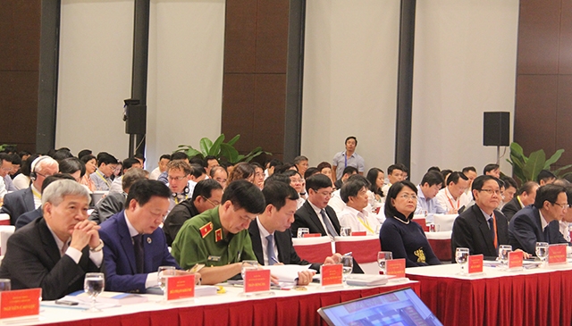 Các đại biểu tham dự hội nghị