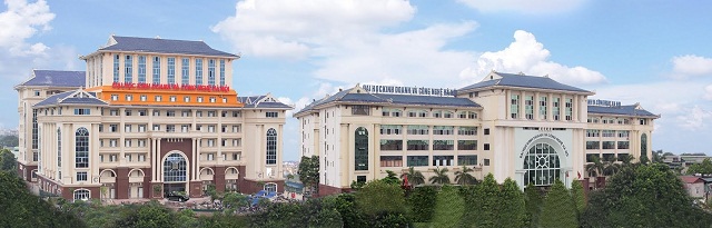 Trường ĐH Kinh doanh và Công nghệ Hà Nội