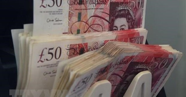 Đồng bảng Anh và euro đồng loạt “ăn mừng” thỏa thuận Brexit mới (Ảnh TTXVN/Internet)
