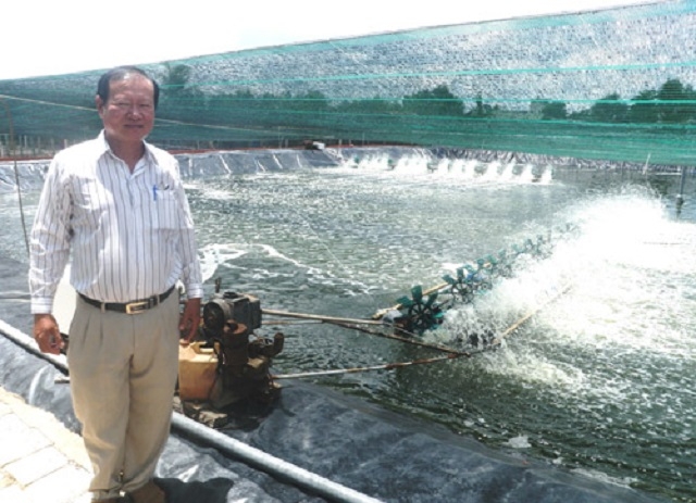 Sản xuất thủy sản ở HTX Hiệp Hòa Nam