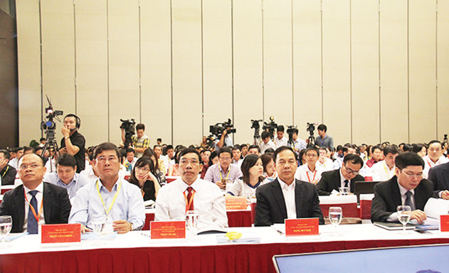 Các đại biểu tham dự Diễn đàn KTTT, HTX
